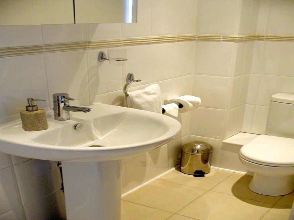 Dee & Steve'S B&B Windsor Zimmer foto